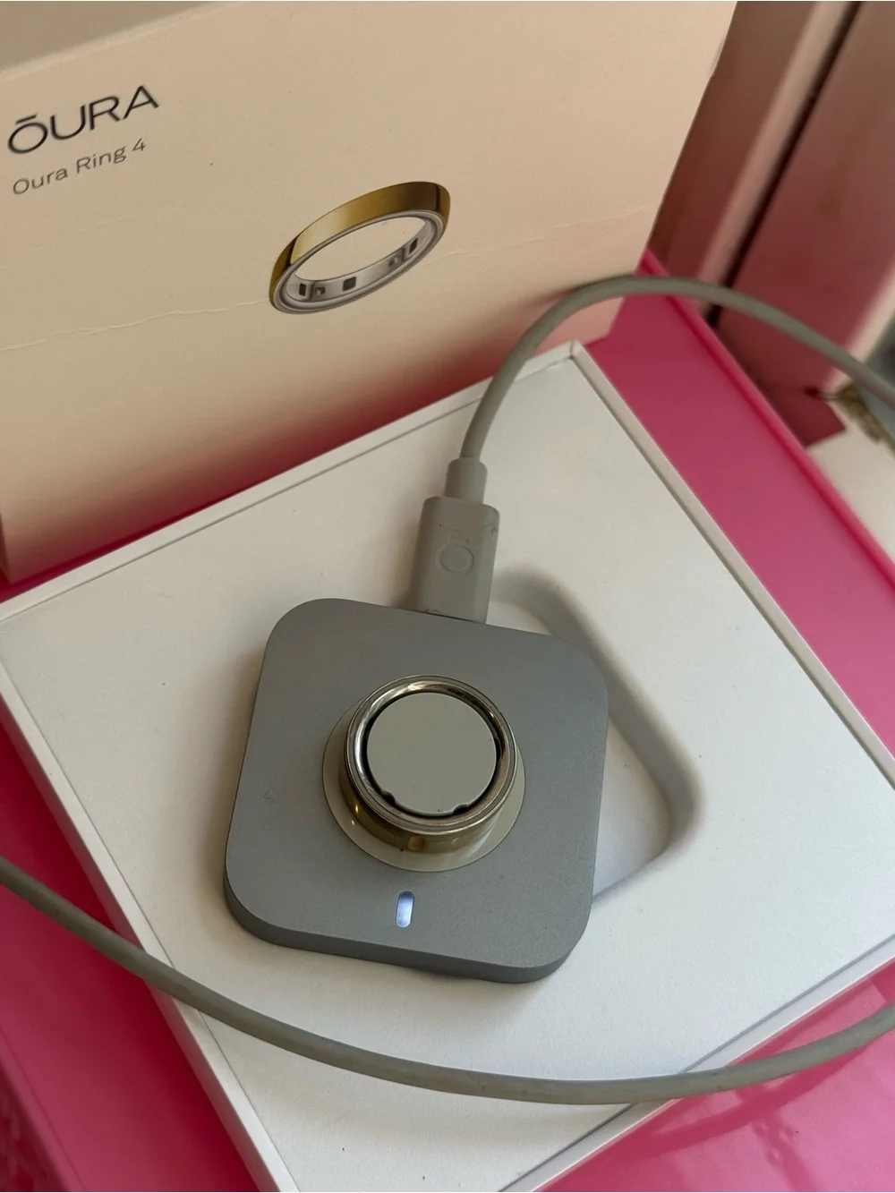 Oura Ring 4 Gold - Size 8 (Barely Used)